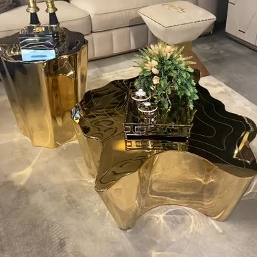 Cila kicsi lerakóasztal arany