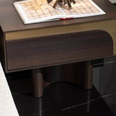 Le Mans éjjeliszekrény sötétbarna