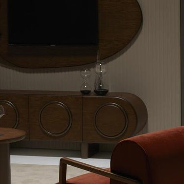 Toffy dió tvszerkrény hátfallal