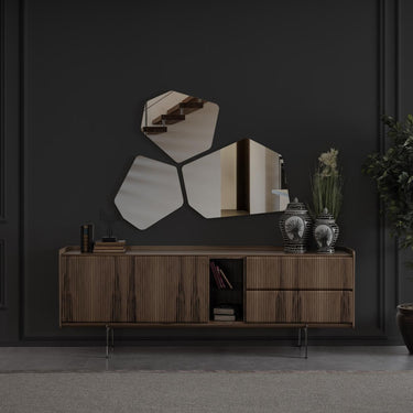 OSAKA tálalószekrény világosbarna 220 cm