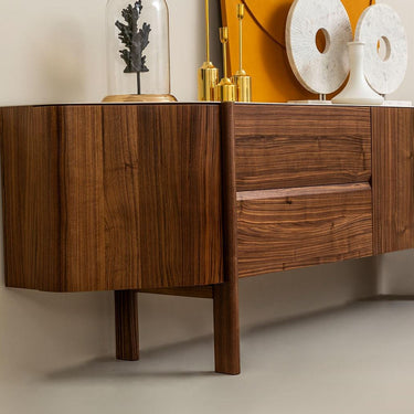 Atlas tálalószekrény mogyoróbarna 233 cm